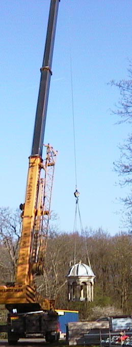 Eyckenstein_Koepel_Neerzetten