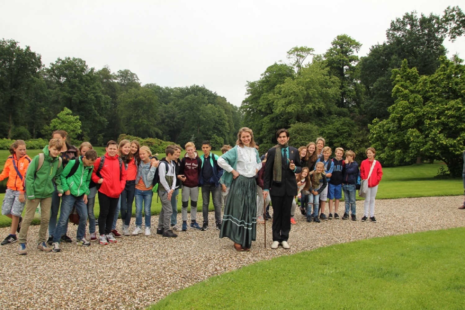 Scholen 2016 op Eyckenstein groepsfoto - 1500