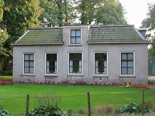 koetsierswoning-vooraanzicht-500